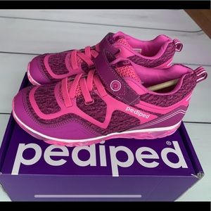 Pediped Forceflex sneakers Hot pink 1.5-2 US NIB